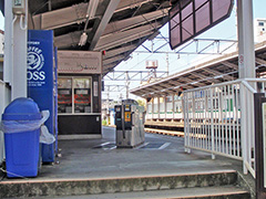 駅改札
